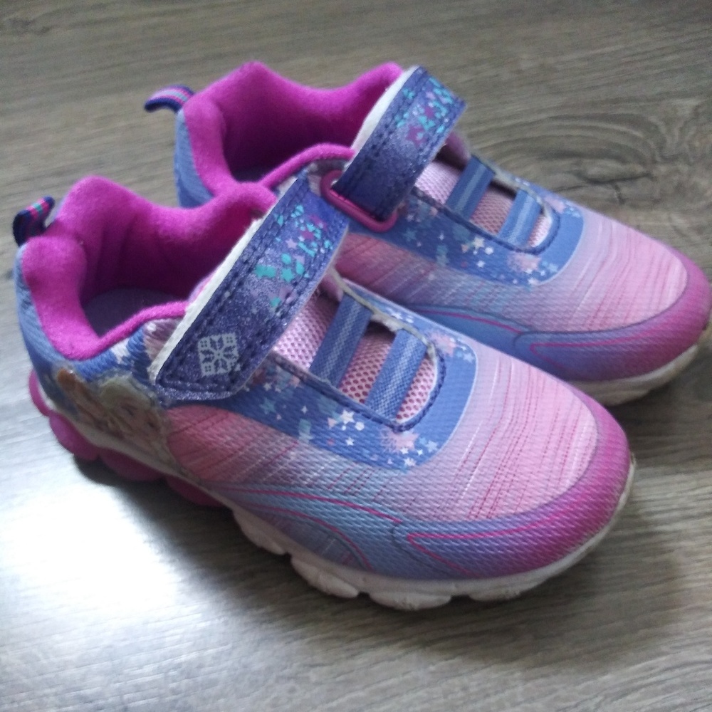 Frozen Sneakers 💥💥💖💖💥💥 HOST PICK!!!,💥💥💖💖